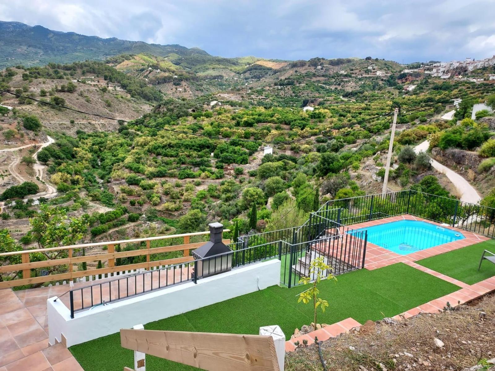 Mirador Del Torrecilla Chalet Yunquera